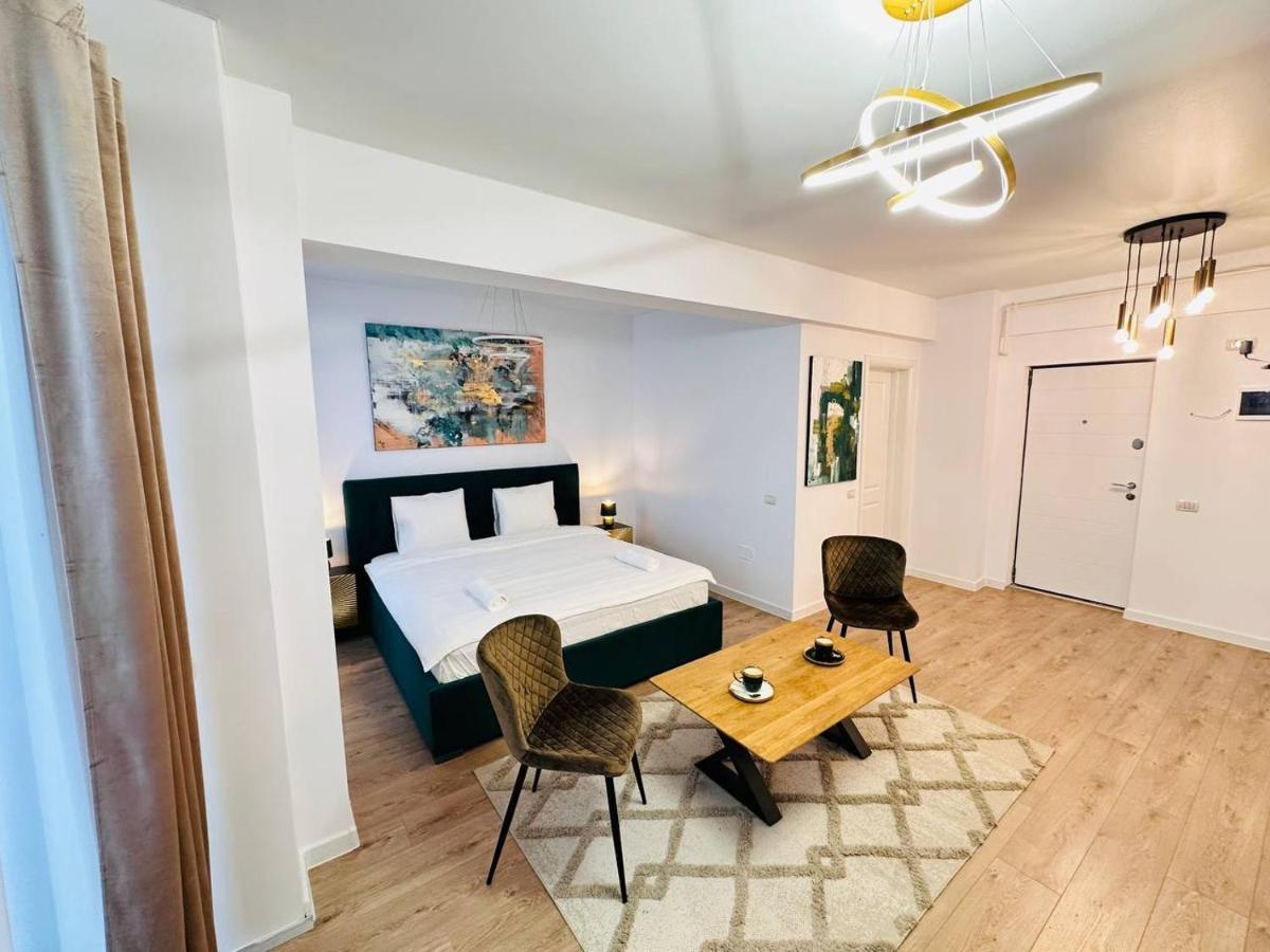 Happy Studio By Rh Living Bucarest Esterno foto