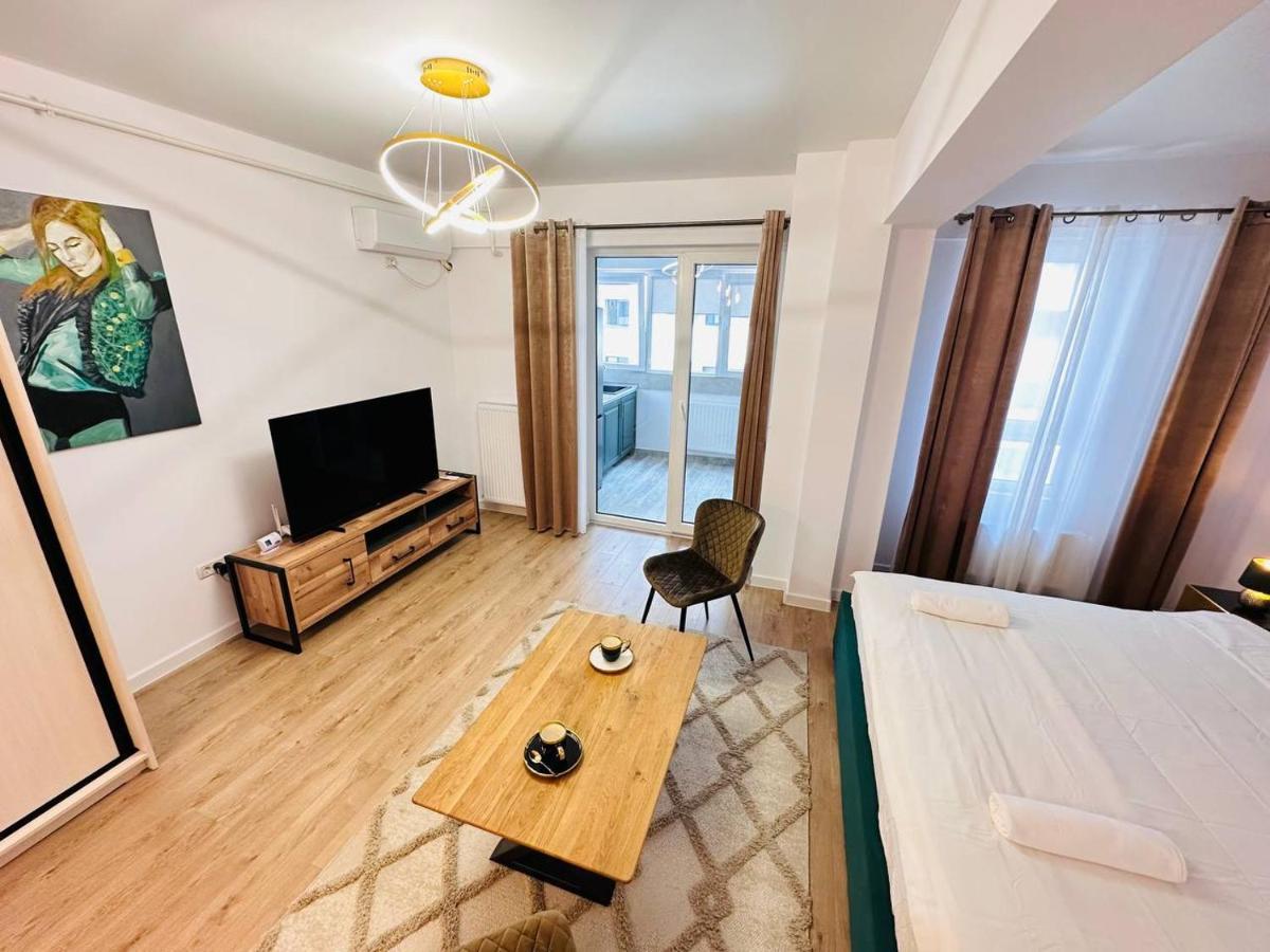 Happy Studio By Rh Living Bucarest Esterno foto