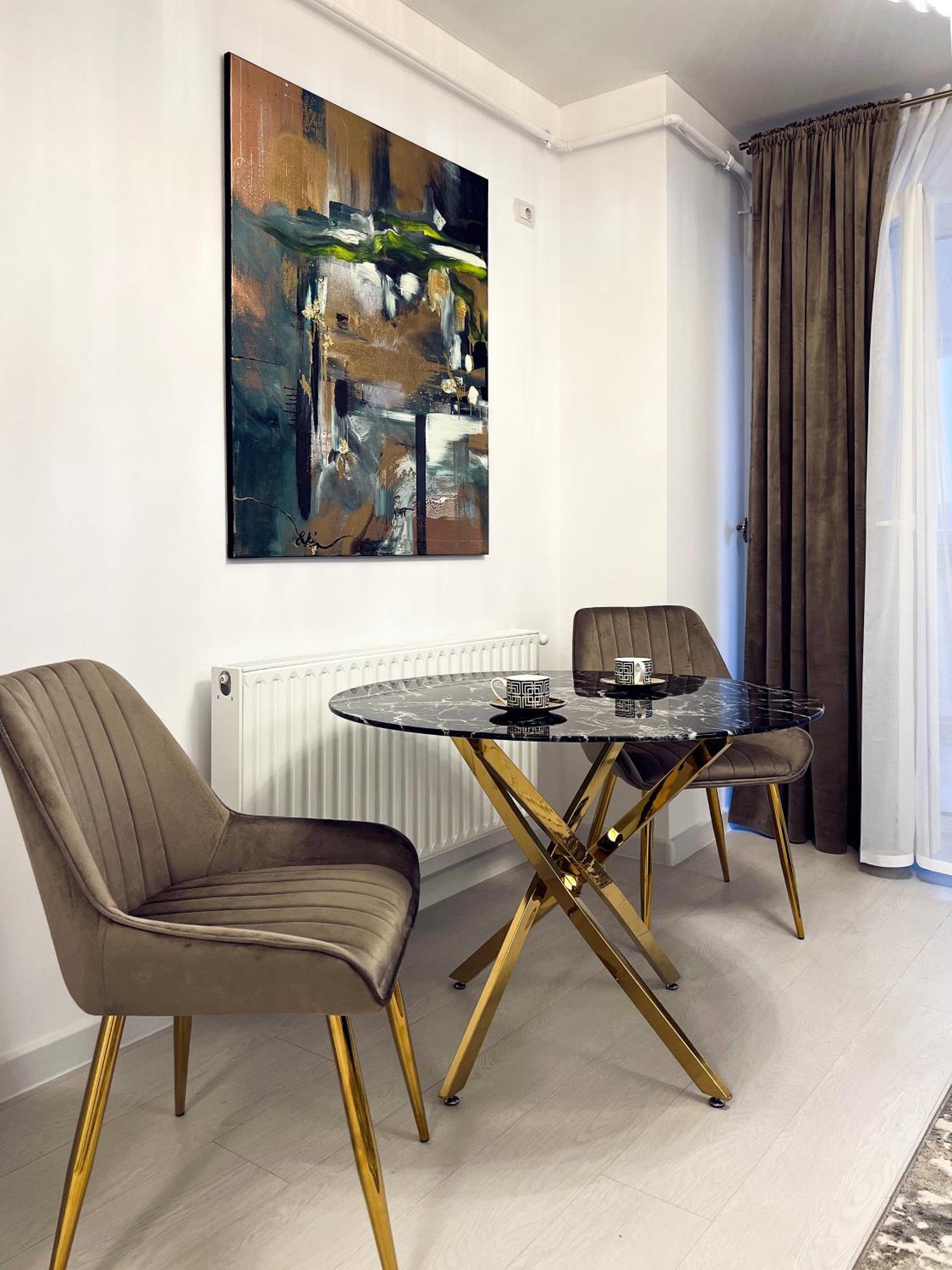 Happy Studio By Rh Living Bucarest Esterno foto